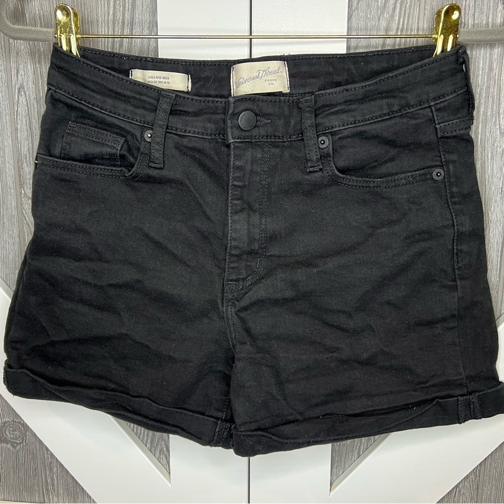 B5.13. Universal Thread High Rise Midi black shorts Sz 6/28R - Picture 1 of 4